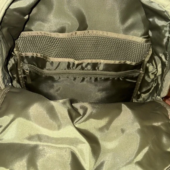 PINK Victoria's Secret Green Backpack with Durable Canvas and Minimalist Design - Picture 3 of 3